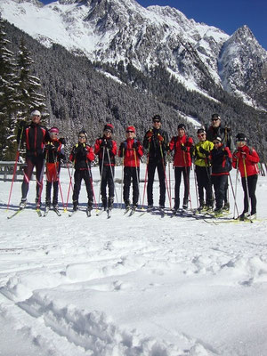 Gruppenfoto vor dem Antholzer See