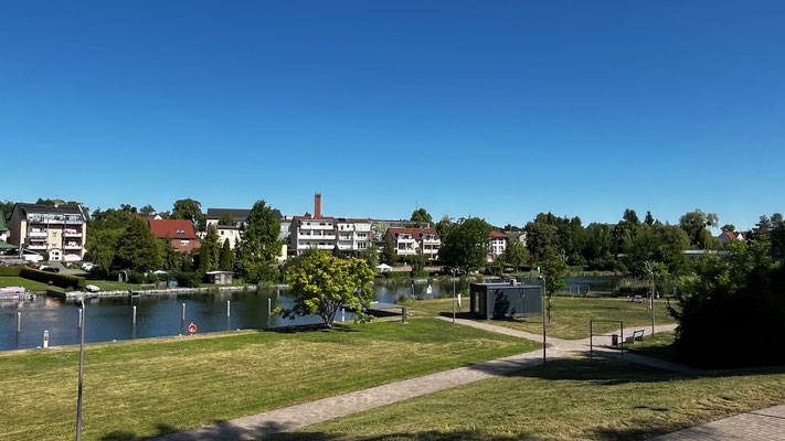 Park vor dem Museumspark