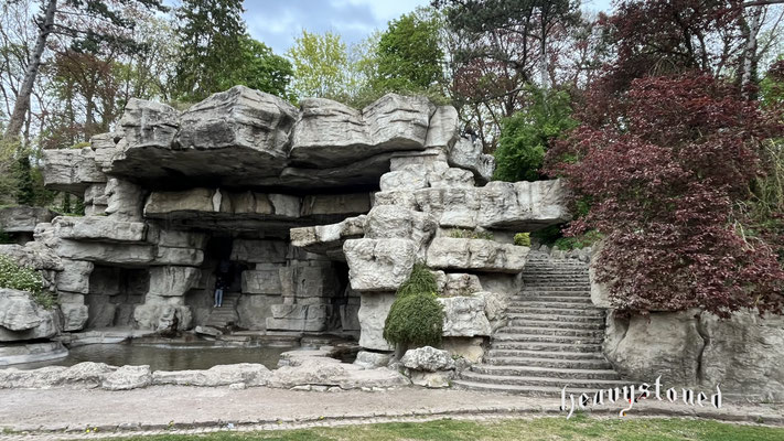 Le Parc des Grottes