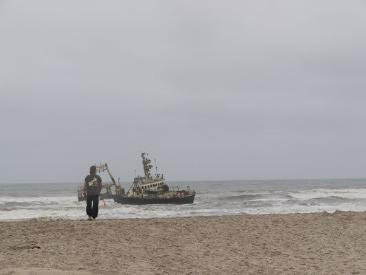 skeleton coast