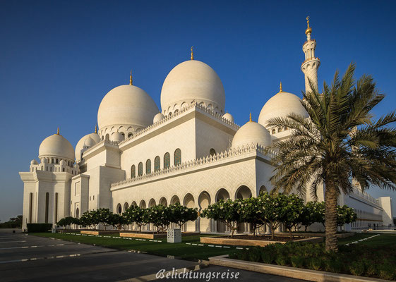 Sheikh Zayed Grand Mosque