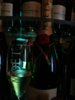 It's Moet-Time