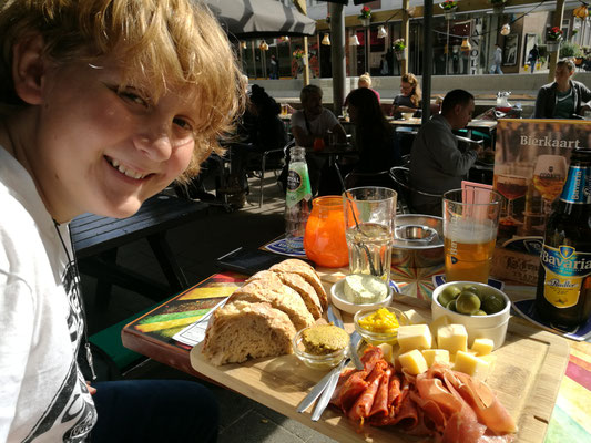 Kleiner Lunch in der Mittagssonne