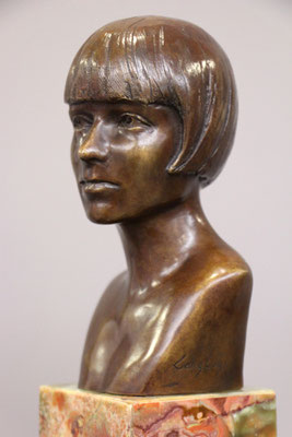 Sculpture-buste-statue-bronze-sulpteur-Langloys-Louise-Brooks