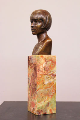 Sculpture-buste-statue-bronze-sulpteur-Langloys-Louise-Brooks