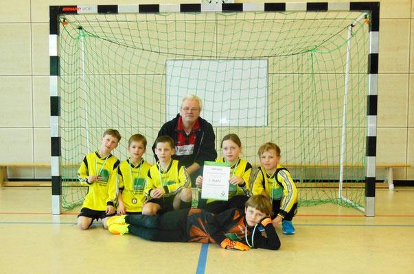 3.Platz bei der Hallenfutsalstadtmeisterschaft 2017 der F-Junioren