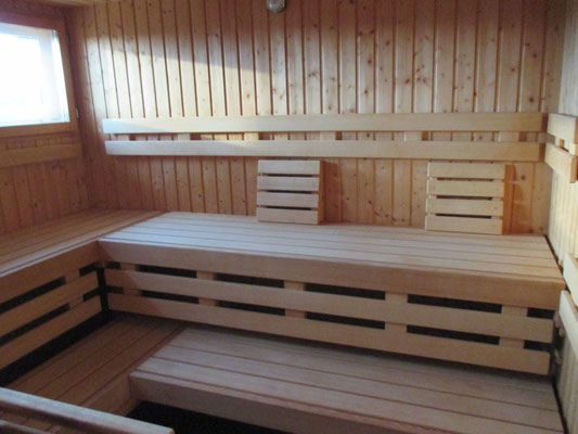 kleine Sauna im Sozialgebäude