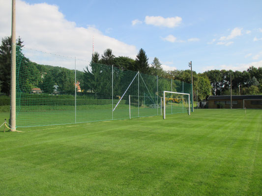 von der Stiftung "Jugend u.Sport" Ostsächsische Sparkasse mitfinanzierte Fangnetzanlage