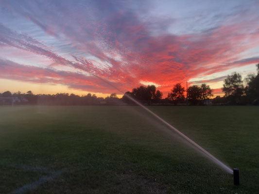 Abendstimmung auf dem Sportplatz