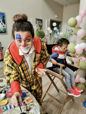 Cacahuete la clowne en action maquillage pour enfants- Saint Avertin (37)
