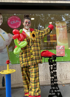 Cacahuete et ses sculptures sur Ballons- Tours (37)