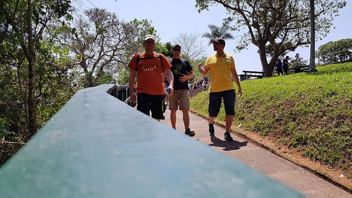 Die Jungs auf dem Panorama-Weg