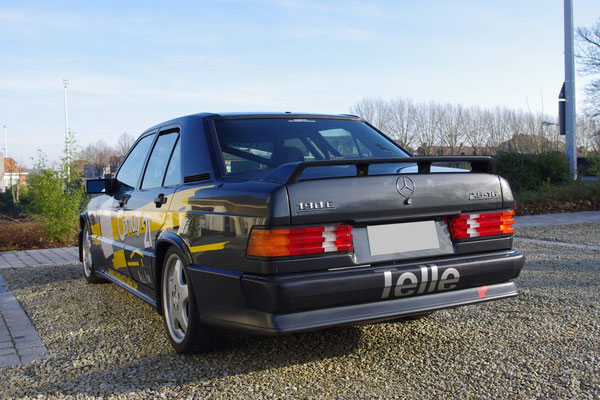 Mercedes 190E 2.5-16