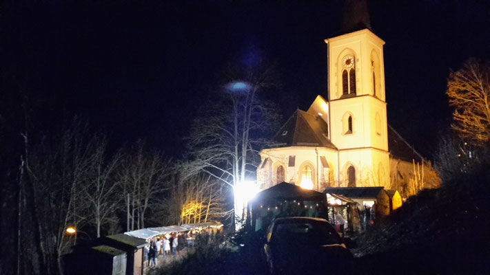Weihnachtsmarkt In Wilhelmsthal Derschieferer Schieferprodukte Fur Haus Wohnung Und Gar