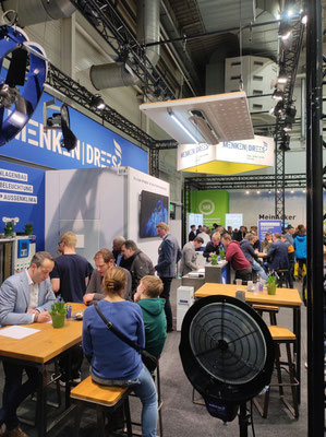 Besucher am Messestand von MENKEN | DREES auf der Messe AGRAR Unternehmertage 2026