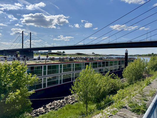Rheinkreuzfahrt nach Rotterdam - Betriebsaufsflug MENKEN | DREES