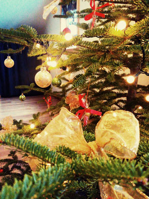 und der Weihnachtsbaum / and finally the christmas tree