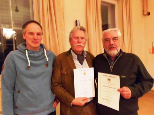 Swen Weißhaupt mit den Jubilaren Carl-Ludwig Reuss und Eduard Borchers