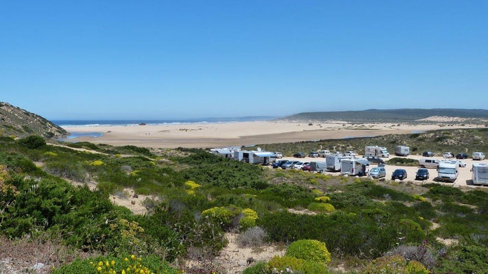 WoMo-Stellplatz am Praia do Bodeira bei Carrapateira