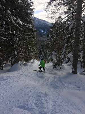 Ski-Freizeitgruppe des SV DJK Heufeld im Gelände im Spitzing 2019