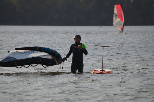 Slingshot Outwit 120 Liter mit Hover Glide FWing V.1