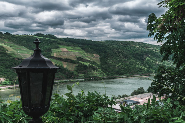 Aussicht vom Turmmuseum auf Schönburg in Oberwesel