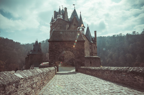 Burg Eltz wie im Mittelalter