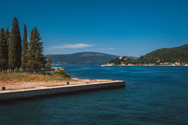 Schöne Aussichten in der Bucht von Kotor