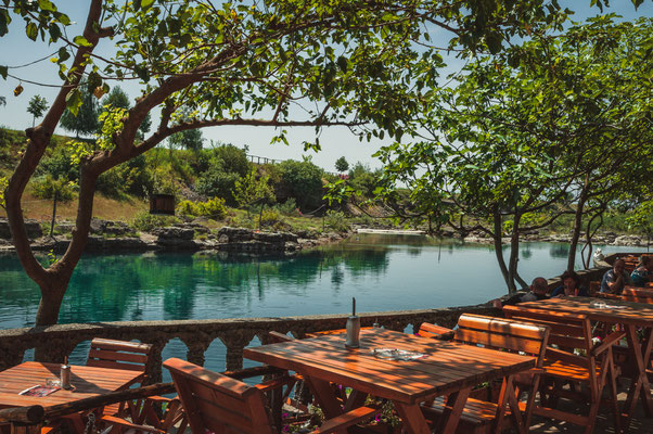 Schöne Aussicht vom Restaurant Niagara aus bei Podgorica in Montenegro