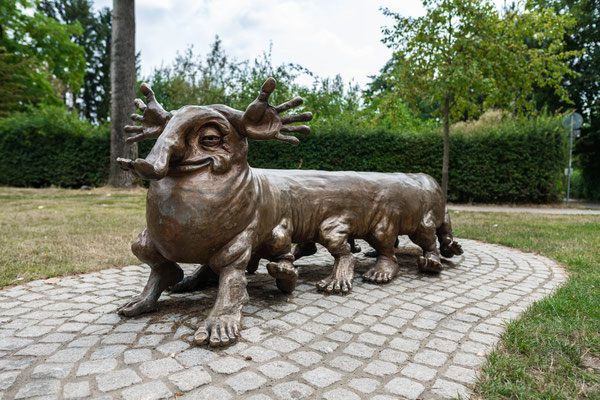 Kunstwerke und Sehenswürdigkeit im Solmpark Frankfurt