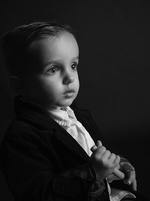 portrait studio bébé petit garçon