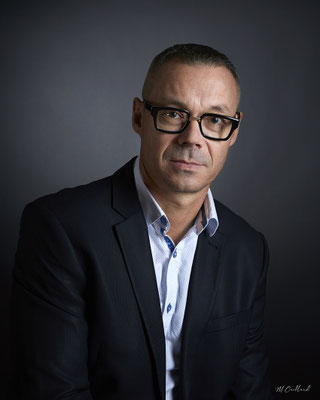 portrait studio corporate masculin