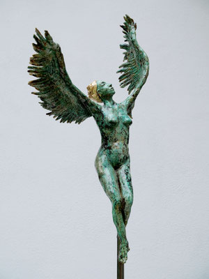 Sein.Frei., 52 x 32 x 24 cm