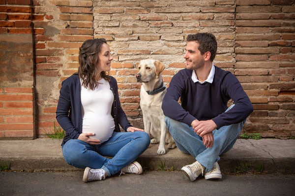 photographe grossesse avec chien toulouse, séance photo grossesse avec chien