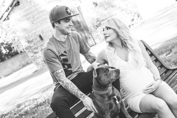 photographe chien studio toulouse, photo grossesse avec chien, portrait animalier, photographe animalier toulouse