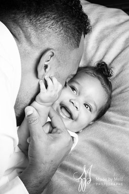 Séance photo bébé avec papa Toulouse, photographe bébé toulouse