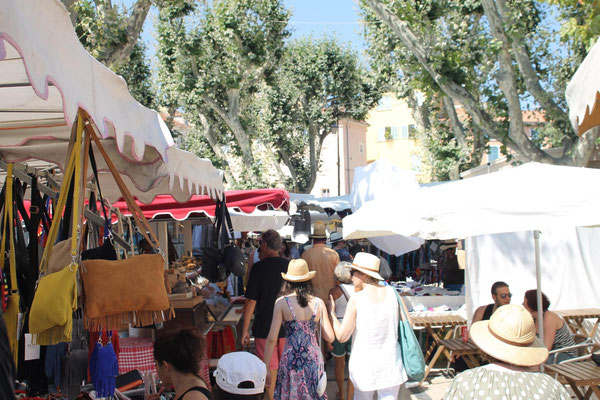 Samstag: Markttag in Hyères