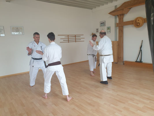 Partner Übung Karate