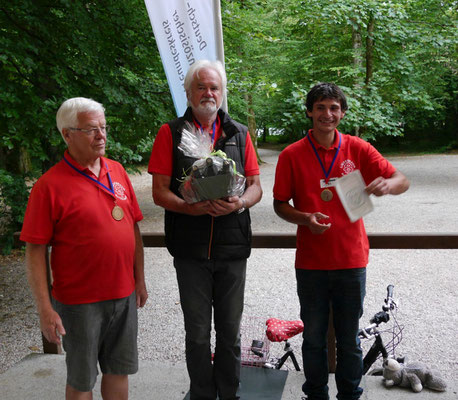 Die Vorjahressiger "Lindenbaum" aus Wutöschingen kamen auf Platz drei mit Willi Isele, Dieter Früh und Marius Reckermann