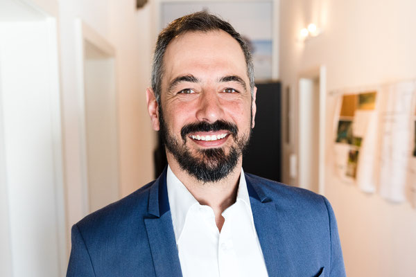 Peter Moszeik, Gründer & Inhaber, Schreinermeister, spezialisiert in nachhaltigem Bauen (DGNB)