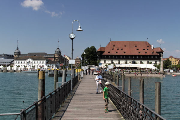 Konstanz, Hafenmole mit Blick auf das Konzil
