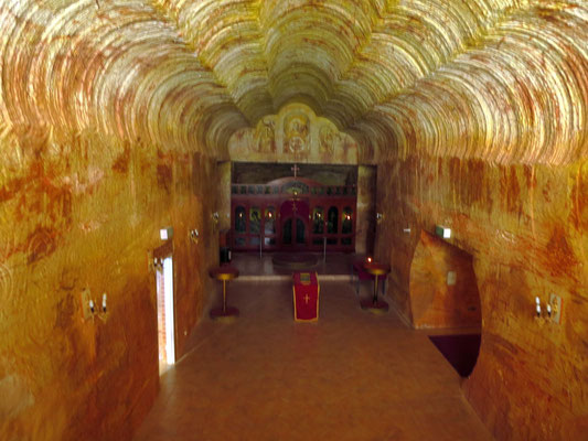 Serbisch othodoxe Kirche - Serbian othodox chuch underground