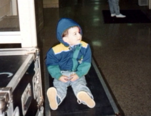 Joseph sporting that 90s jacket.