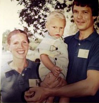 Tiny tot Isaac + parents