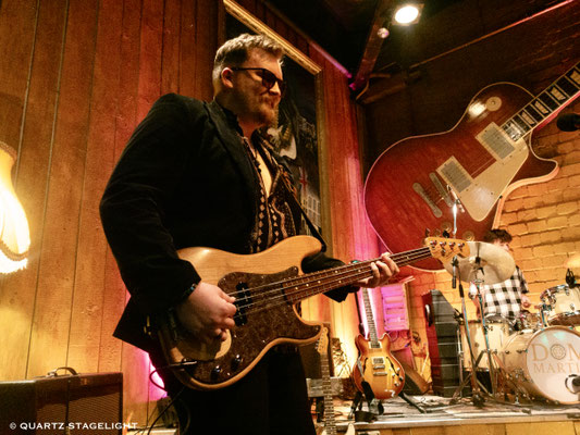 Dom Martin, "Buried Alive" tour, Blues Garage Isernhagen, April 2025