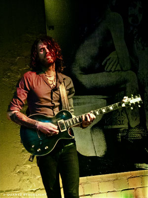 Dom Martin, "Buried Alive" tour, Blues Garage Isernhagen, April 2025