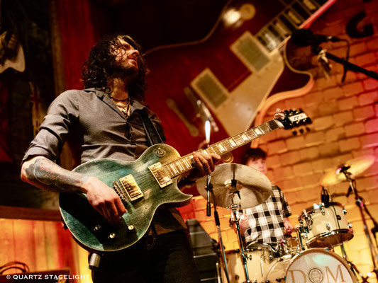 Dom Martin, "Buried Alive" tour, Blues Garage Isernhagen, April 2025