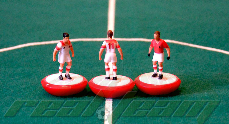 REAL TEAM. Miniature sportive per Subbuteo e fan di calcio