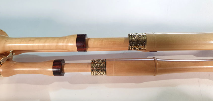smallpipe en do, buis, bagues en cocobolo et laiton gravé à la machine