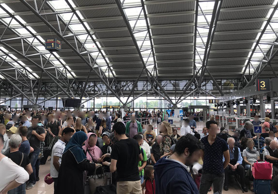 Das klappt aber nur, wenn auf dem Flughafen der Strom funktioniert.